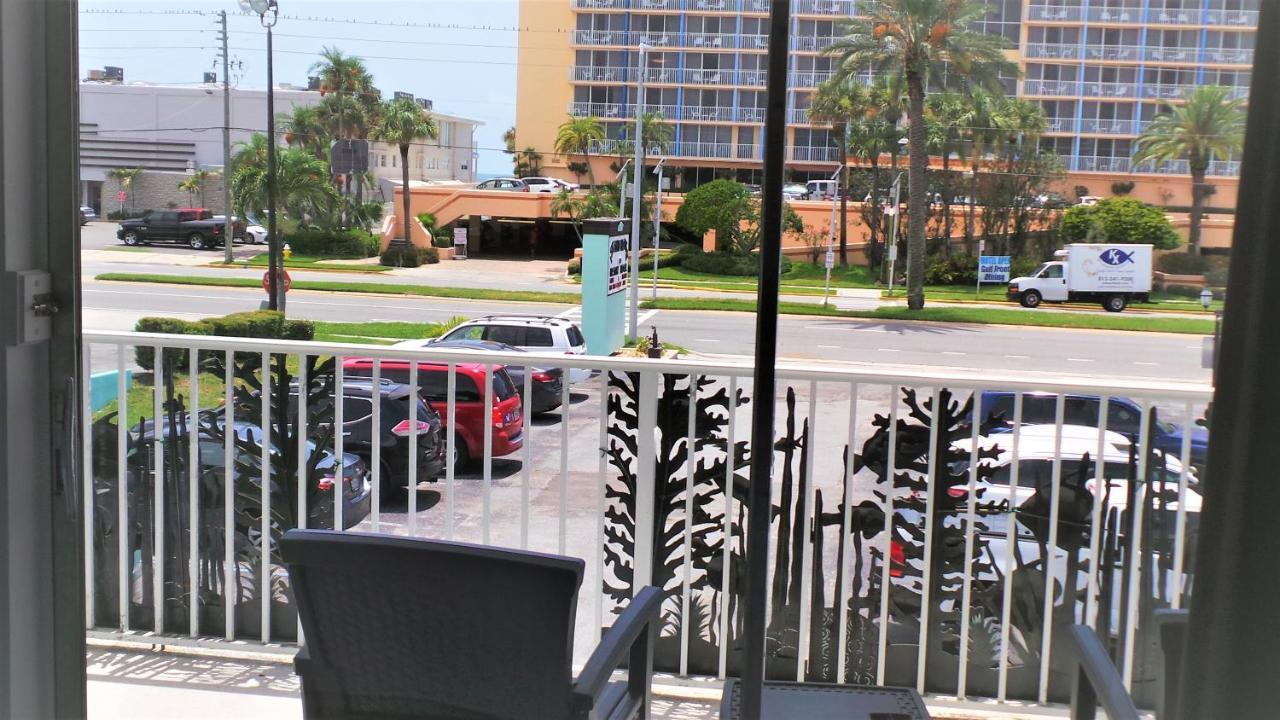 Island House Resort Hotel St. Pete Beach Exteriör bild