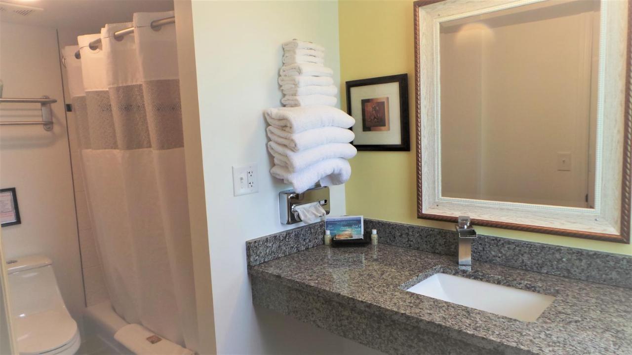 Island House Resort Hotel St. Pete Beach Exteriör bild