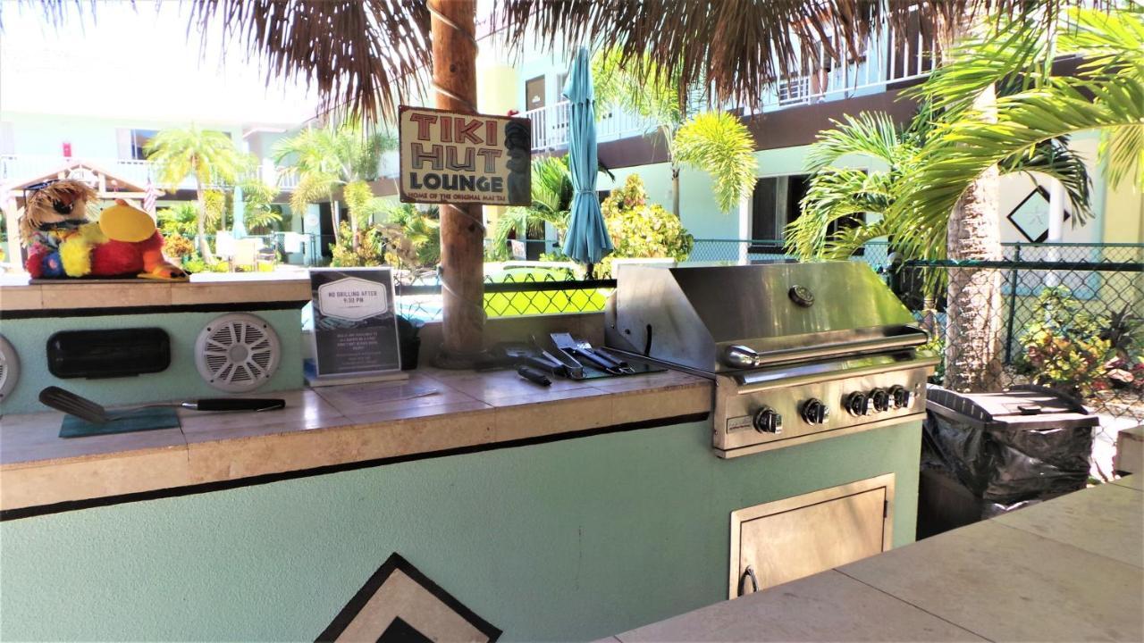 Island House Resort Hotel St. Pete Beach Exteriör bild