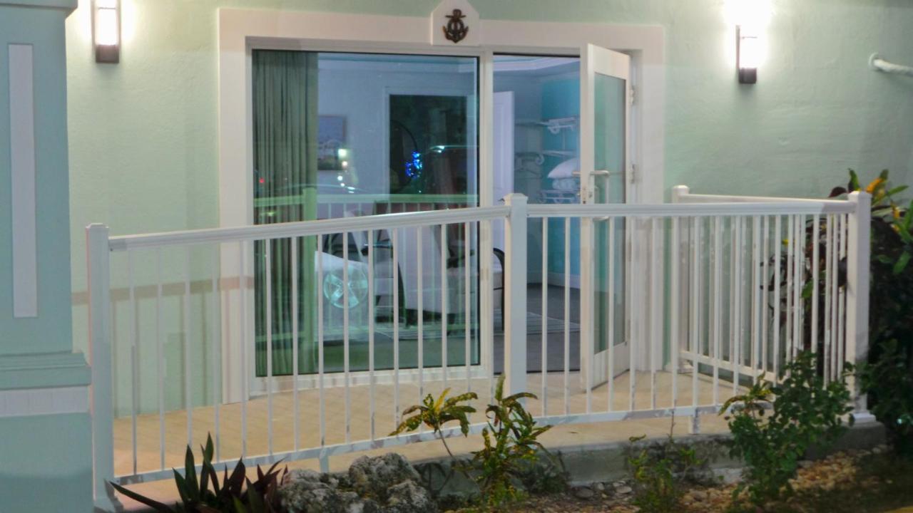 Island House Resort Hotel St. Pete Beach Exteriör bild