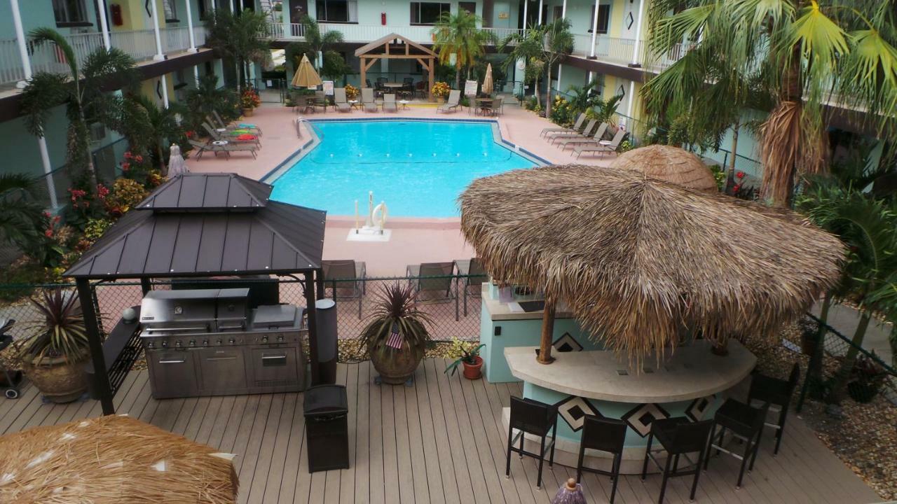 Island House Resort Hotel St. Pete Beach Exteriör bild